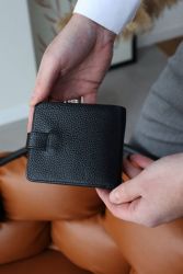 Чоловічий шкіряний гаманець із натуральної шкіри з відділом під монети