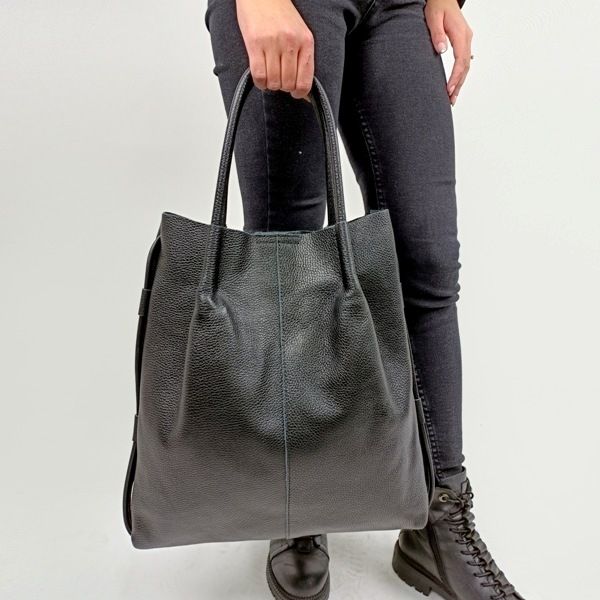 Женская кожаная сумка МІС 2781 черная