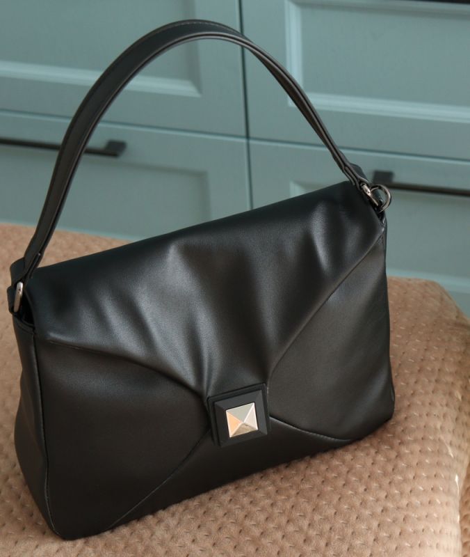 Женская сумка MIC 36275 черная