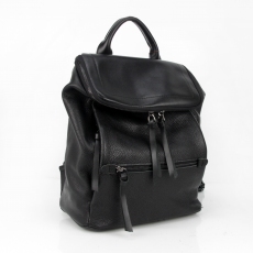 Жіночий шкіряний рюкзак МІС 2732 чорний