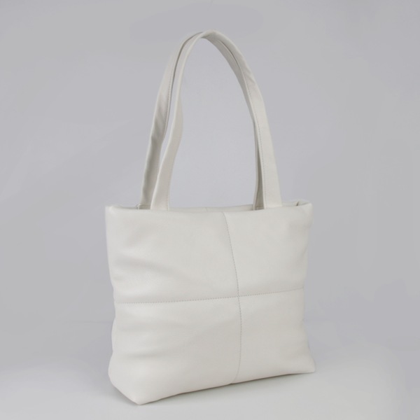 Жіноча сумка MIC 36057 біла 