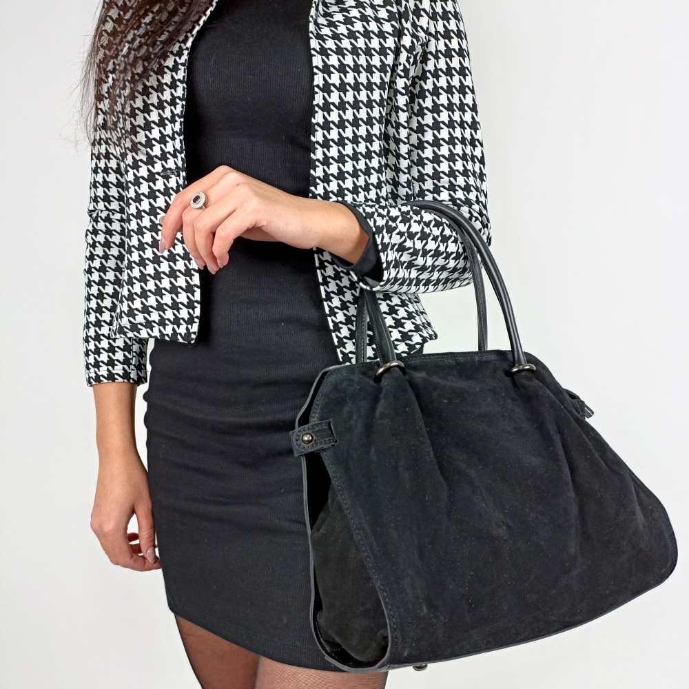 Женская замшевая сумка MIC 0763 черная
